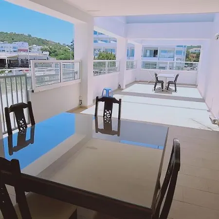 Apartment Sunrise Beach Apts.